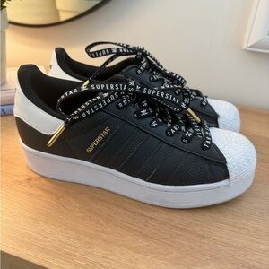 Adidas Original Superstar Women's Black platform sneakers